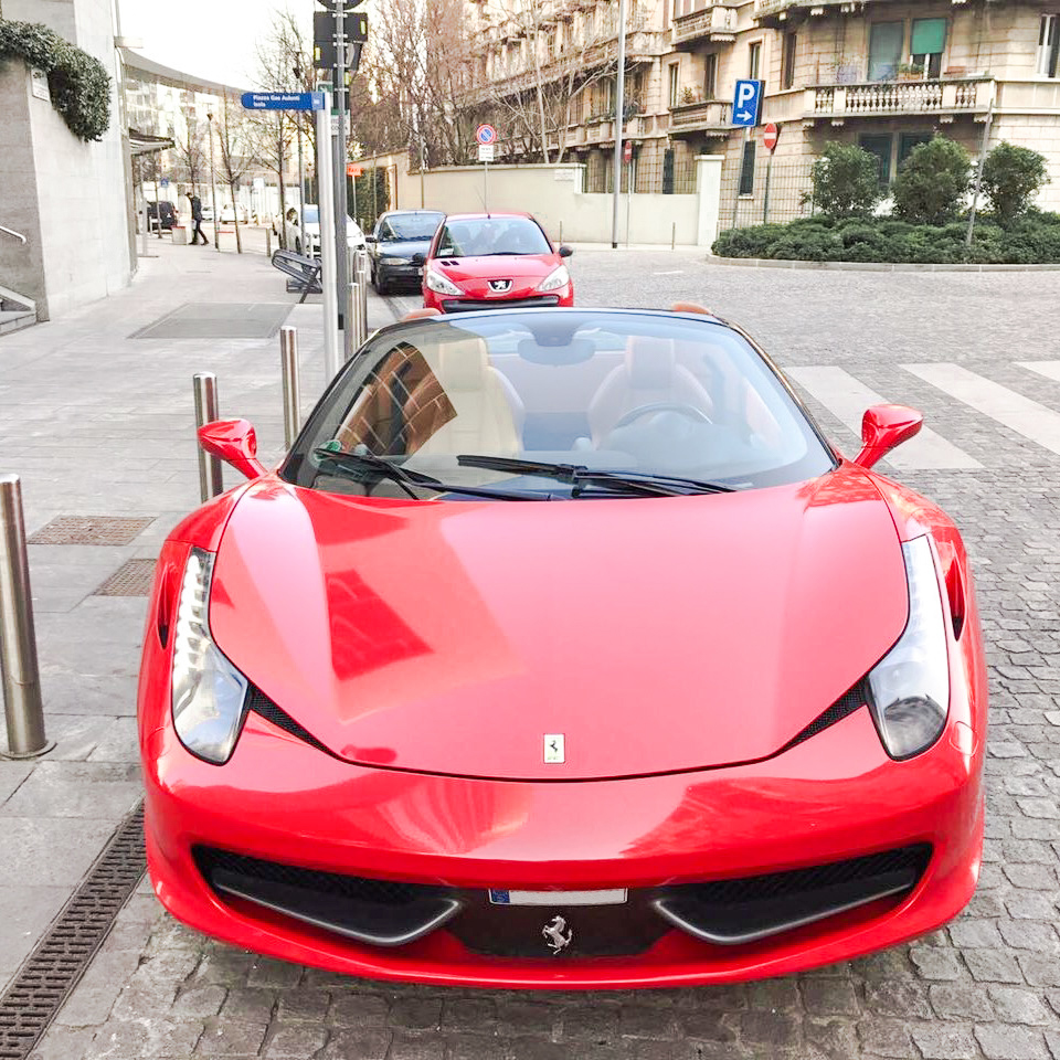 auto sportiva ferrari 488 spider