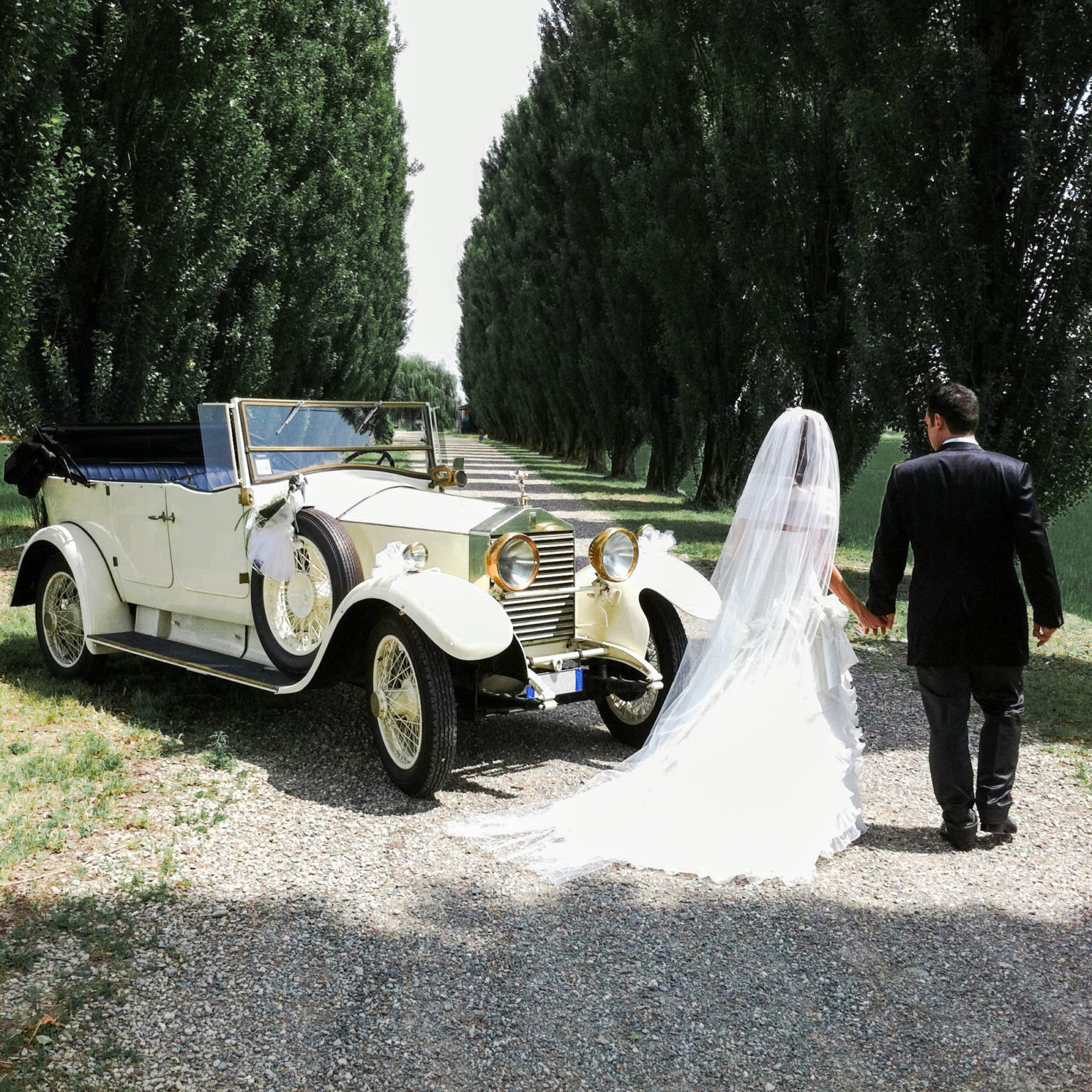 auto d'epoca Rolls Royce 20 hp beige